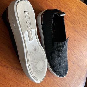 Michael Kors comfortable mesh tennis shoe slip on
